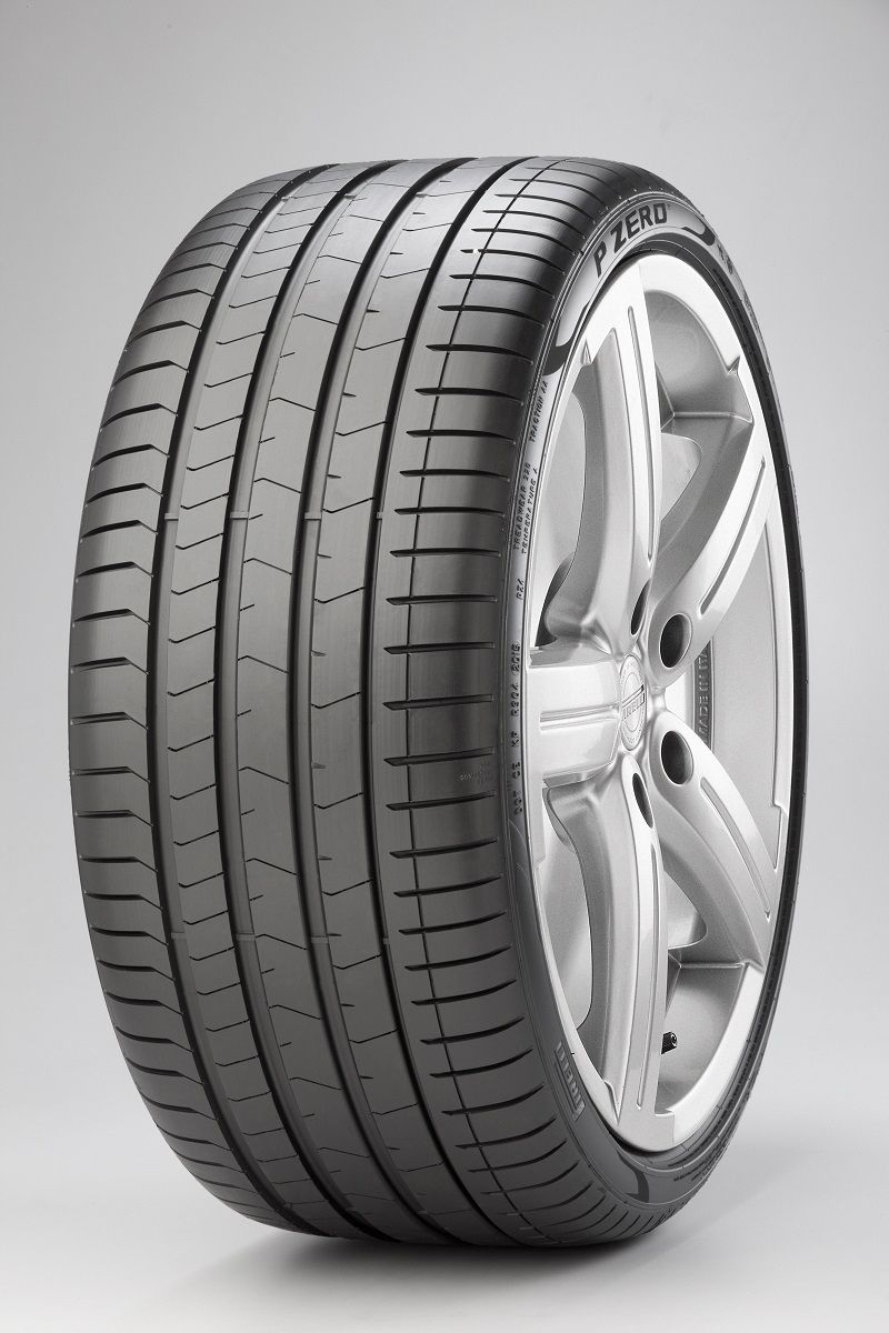 Pirelli P-ZERO (PZ4) L.S. FR 245/40 R19 94W