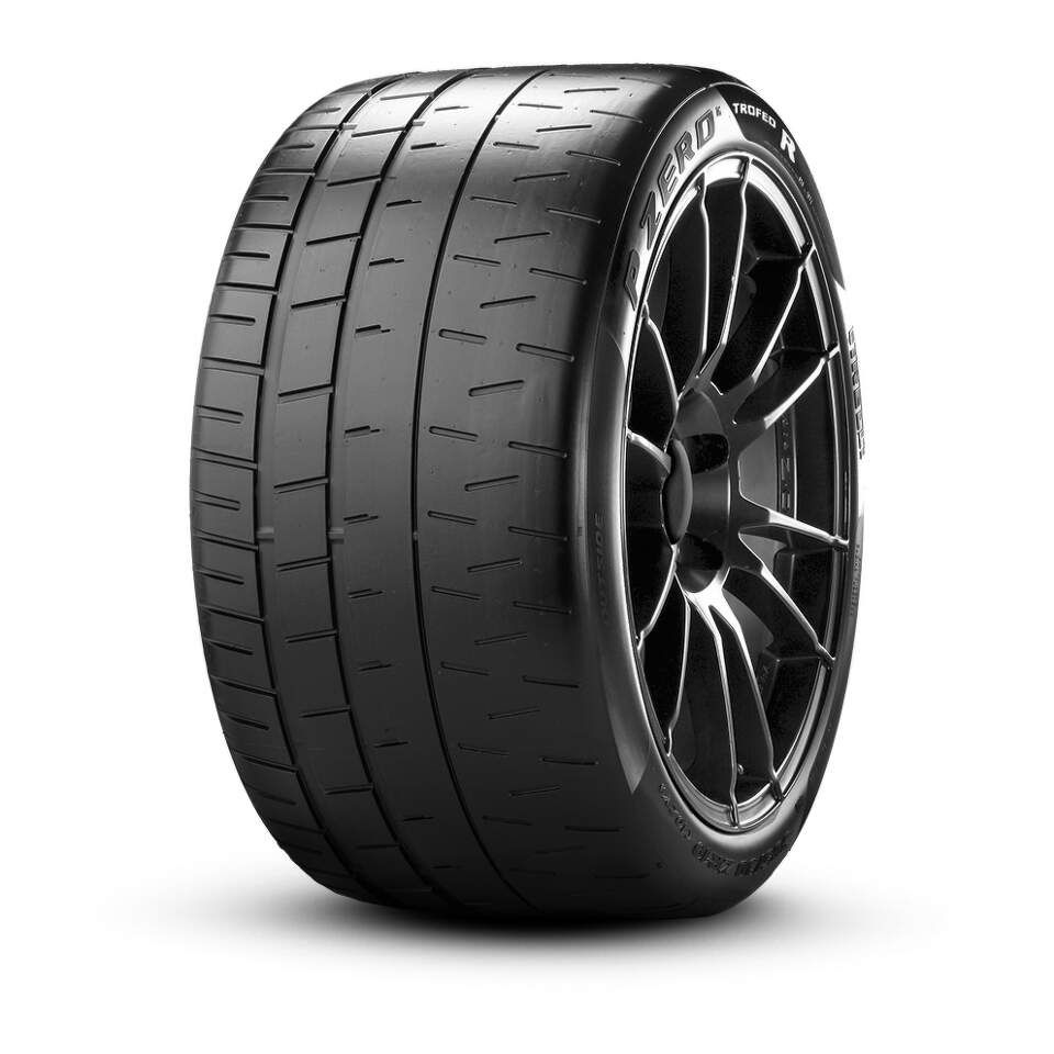 Pirelli PZERO R XL FR (*) 111Y BMW 5 SERIES (G90), BMW 5 SERIES (G91)