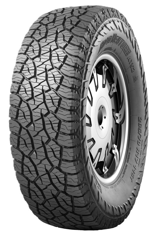 Kumho Road Venture AT52 255/70 R18 113T