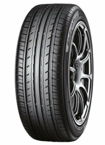 Yokohama BLUEARTH ES32 215/60 R16 95H